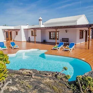 Casa Lola Lanzarote Piscina Climatizada Y Wifi Free , San Bartolomé España