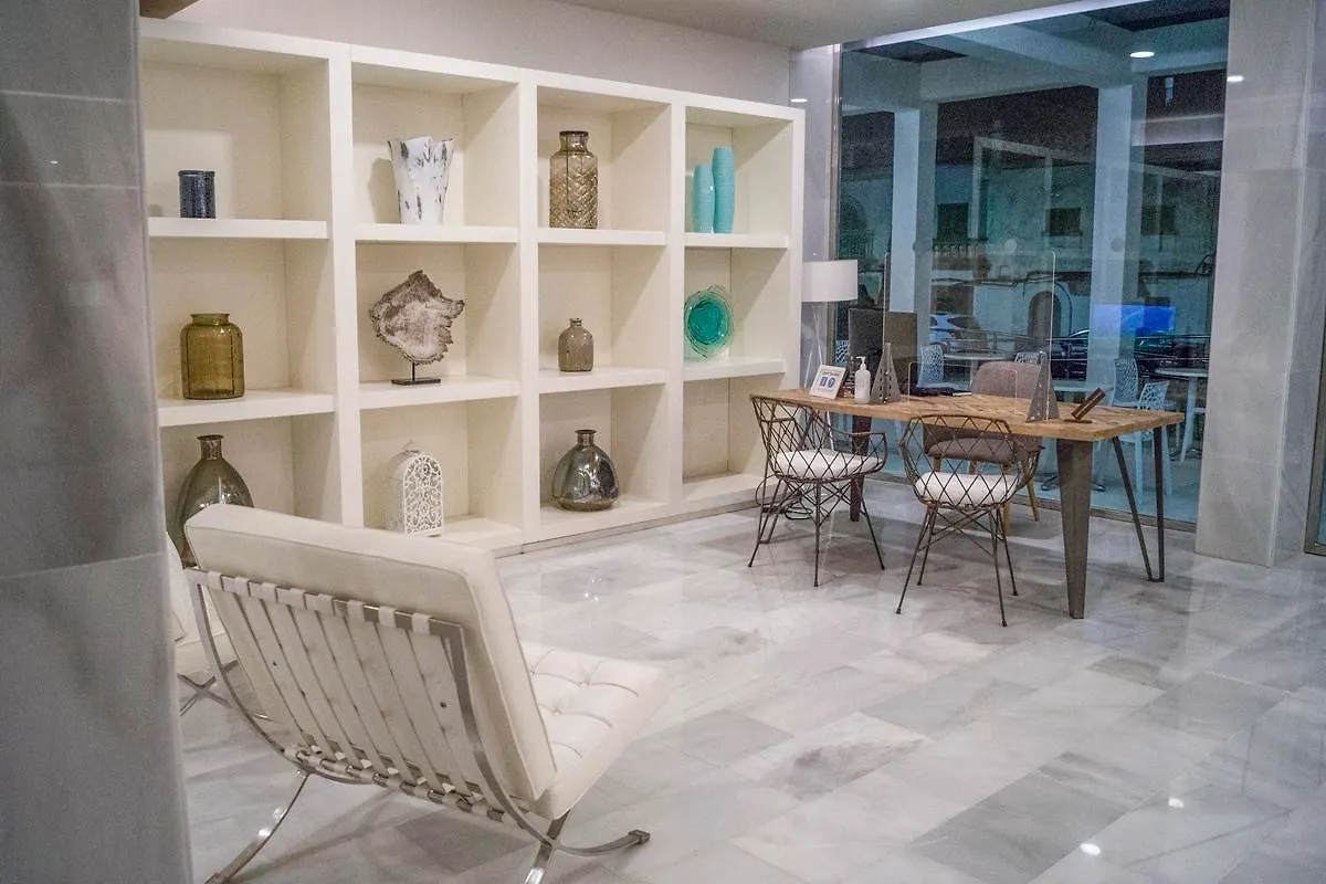Ξενοδοχείο με διαμερίσματα Marsenses Puerto Pollensa Hotel & Spa Adults Only